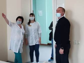 Александр Мораш провел тематический прием граждан и посетил медицинские учреждения